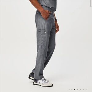 Figs Axim Cargo Scrub Pants in Graphite